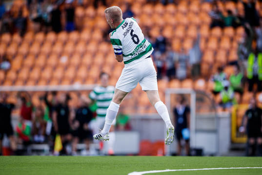 Västerås Simon Johansson jublar