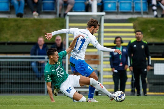 Jönköpings Adam Ben Lamin och Värnamos Edvin Becirovic