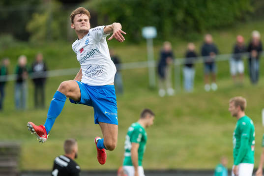 Värnamos Oscar Uddenäs jublar