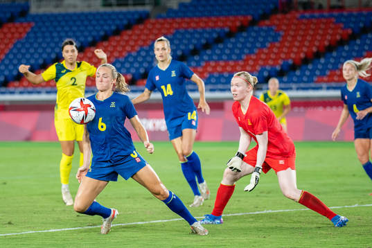 Magdalena Eriksson and Hedvig Lindahl of Sweden  in the