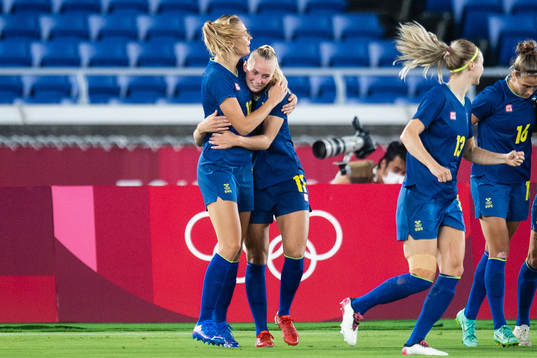 Fridolina Rolfö of Sweden celebrates 0-1  in the women´s