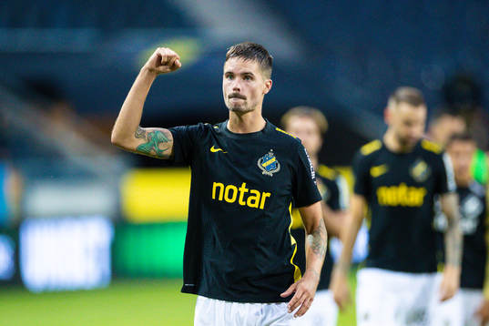 s Mikael Lustig jublar