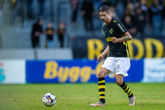 s Mikael Lustig