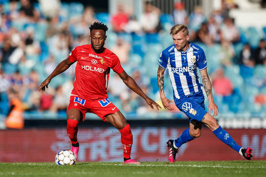 IFK Norrköpings Samuel Adegbenro och IFK Göteborgs