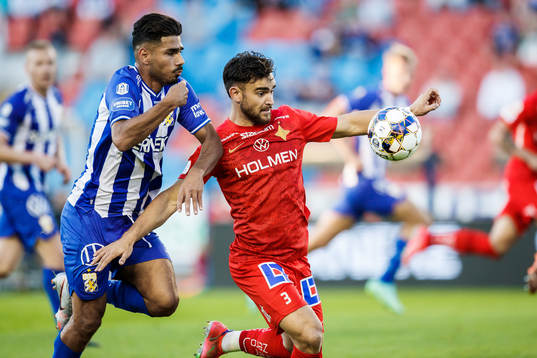 IFK Göteborgs Hosam Aiesh och IFK Norrköpings Yahav