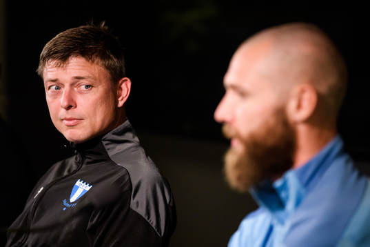 Jon Dahl Tomasson, head coach, and Jo Inge Berget of Malmö