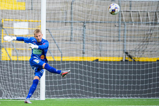 Varbergs målvakt Viktor Dryselius