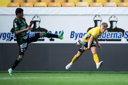 Varbergs Keanin Ayer och Elfsborgs Isaac Antonsson