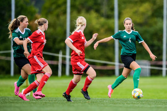 s riksläger för flickor på Bosön