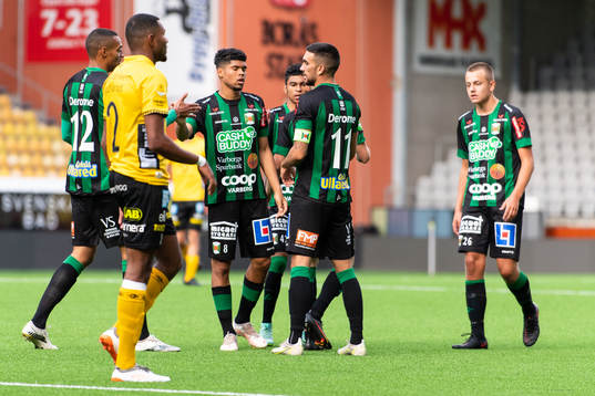 Varbergs spelare jublar