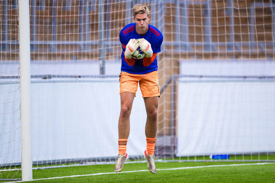 Östers målvakt Mathias Nilsson