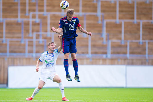Östers Månz Berg  och Akropolis Mattias Bouvin