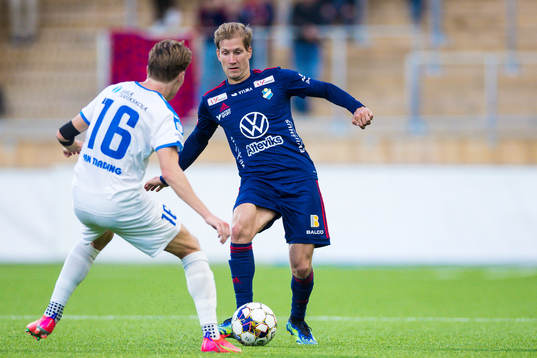 Akropolis Marcus Burman och Östers Oliver Silverholt