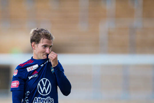 Östers Oliver Silverholt deppar