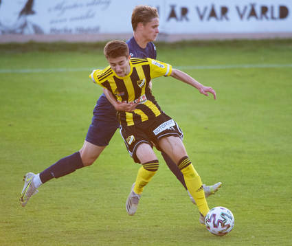 IFK Hässleholms Armin Culum är svårfångad i matchen i