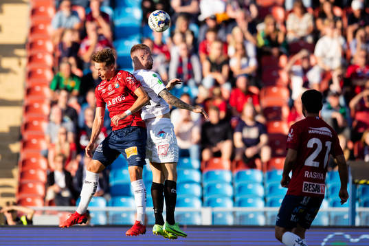 Örgrytes Lukas Browning Lagerfeldt och GAIS Jonas Lindberg