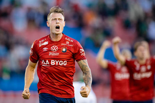 Örgrytes Marcus Haglind Sangré jublar
