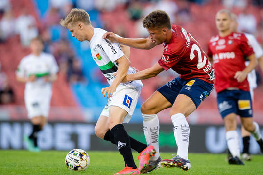 GAIS Viktor Alexandersson och Örgrytes  Eric Nohlgren