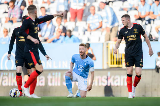 Anders Christiansen of Malmö FF and John Lundstram of