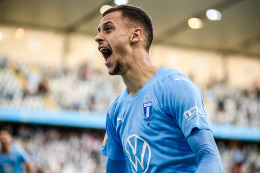 Veljko Birmancevic of Malmö FF celebrates