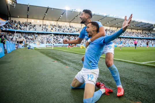 Veljko Birmancevic of Malmö FF celebrates together with