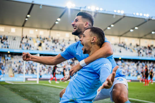 Veljko Birmancevic of Malmö FF celebrates together with