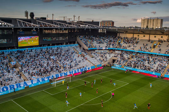 Sören Rieks of Malmö FF celebrates