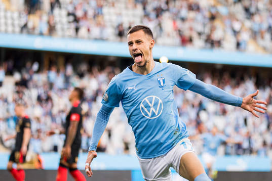 Veljko Birmancevic of Malmö FF celebrates