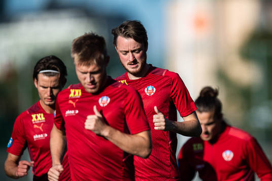 Helsingborgs Rasmus Jönsson värmer upp