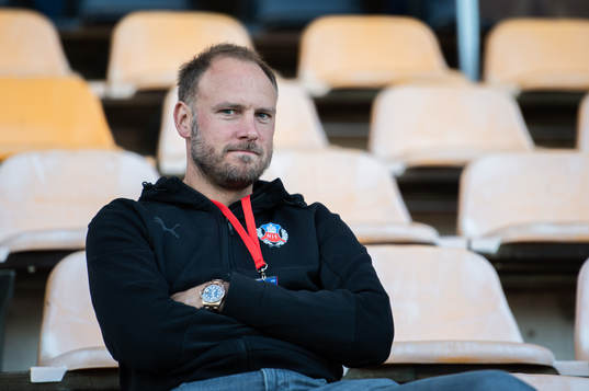Andreas Granqvist på läktaren