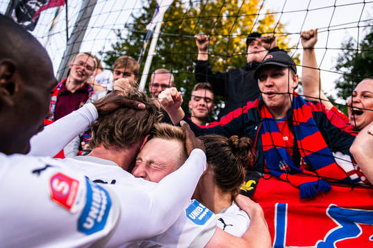 Bläddra bland fler bilder av Fotboll, Superettan, Vasalund - Helsingborg