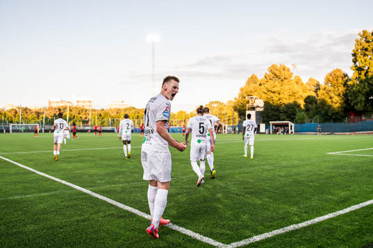 Helsingborgs Rasmus Karjalainen jublar