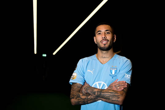 Malmö FF presenterar Sergio Pena som ny spelare