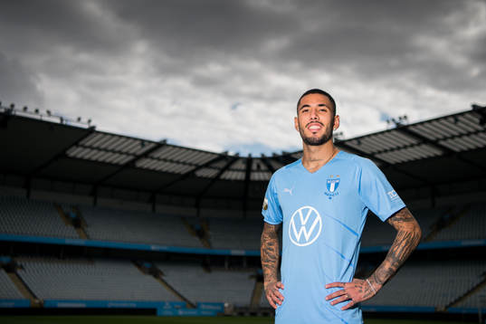 Malmö FF presenterar Sergio Pena som ny spelare