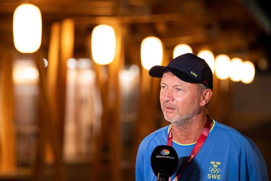Peter Gerhardsson of the Swedish national women's football