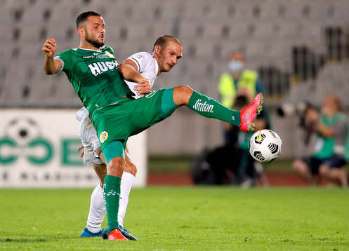 Mohanad Jeahze of Hammarby and Djordje Jovanovic of
