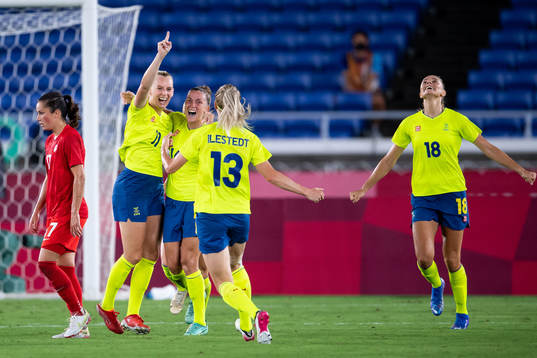 Stina Blackstenius of Sweden celebrates scoring 1-0 in the