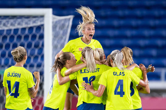 Sofia Jakobsson of Sweden celebrates 1-0 by Stina