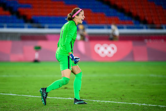 goalkeeper Stephanie Labbe of Canada celebrates