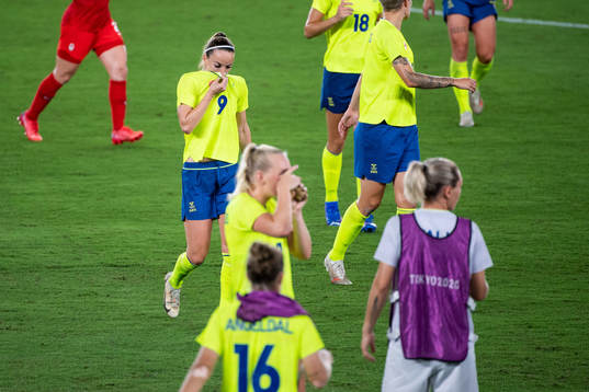 Kosovare Asllani of Sweden looks dejected  in the women’s