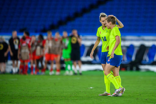 Nathalie Björn and Anna Anvegård of Sweden