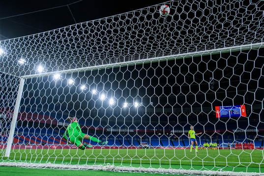 Caroline Seger of Sweden misses a penalty