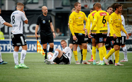Örebros Johan Mårtensson har ont