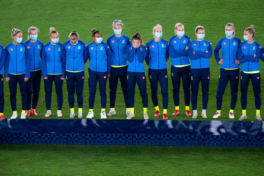 Kosovare Asllani of Sweden cries