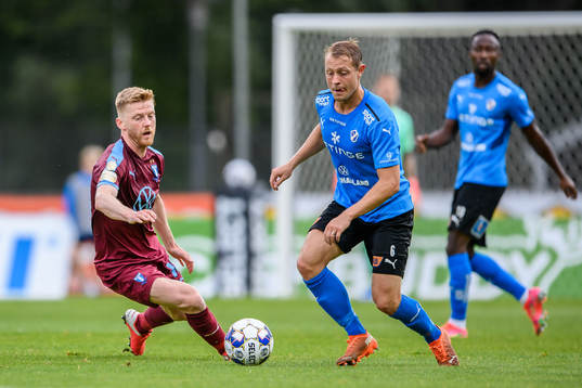 Malmö FFs Anders Christiansen och Halmstads Joel Allansson