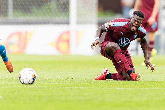 Malmö FFs Malik Abubakari har ont