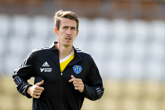 Falkenbergs Adam Eriksson innan fotbollsmatchen i
