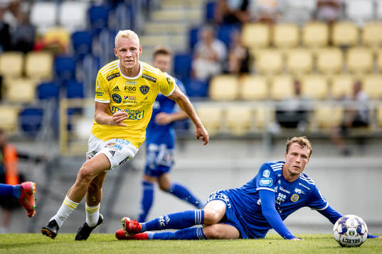 Falkenbergs Adam Bergmark Wiberg mot Sundsvalls Niklas