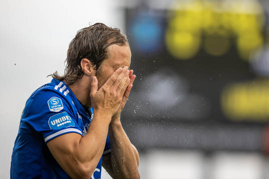 Sundsvalls Linus Hallenius deppar