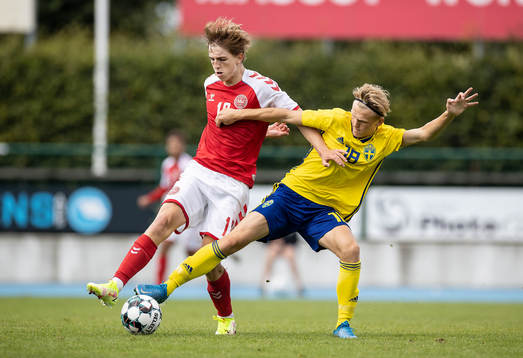 Valdemar Andreasen, Danmark och Wille Persson, Sverige